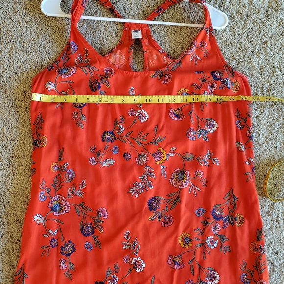 Old Navy Red Dress with flowers on it - Picture 4 of 10